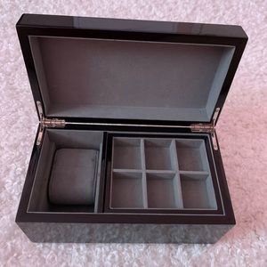 Black jewelry box